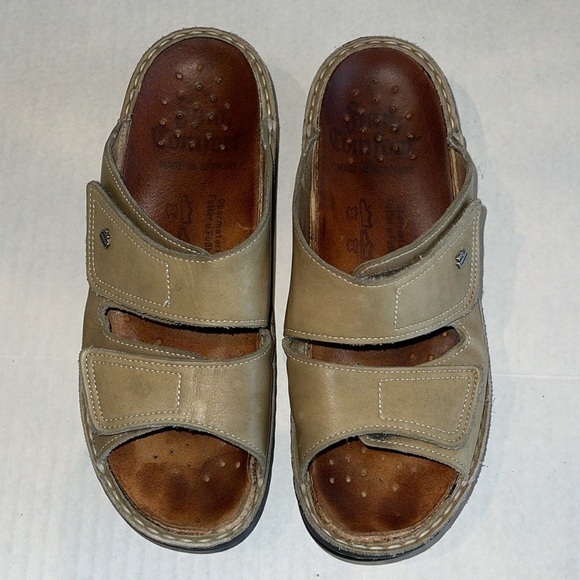 Finn Comfort Moss Green Leather Jamaika Walking Sandals - Picture 7 of 10